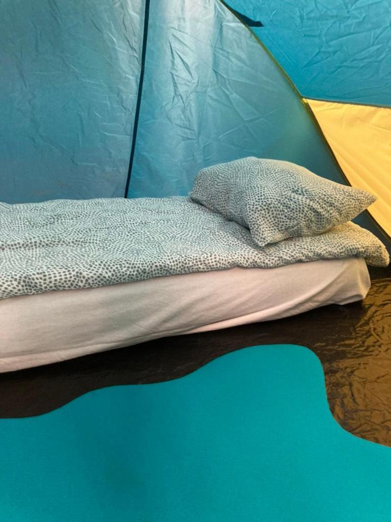 Indoor Camping Helsinki 호텔 외부 사진