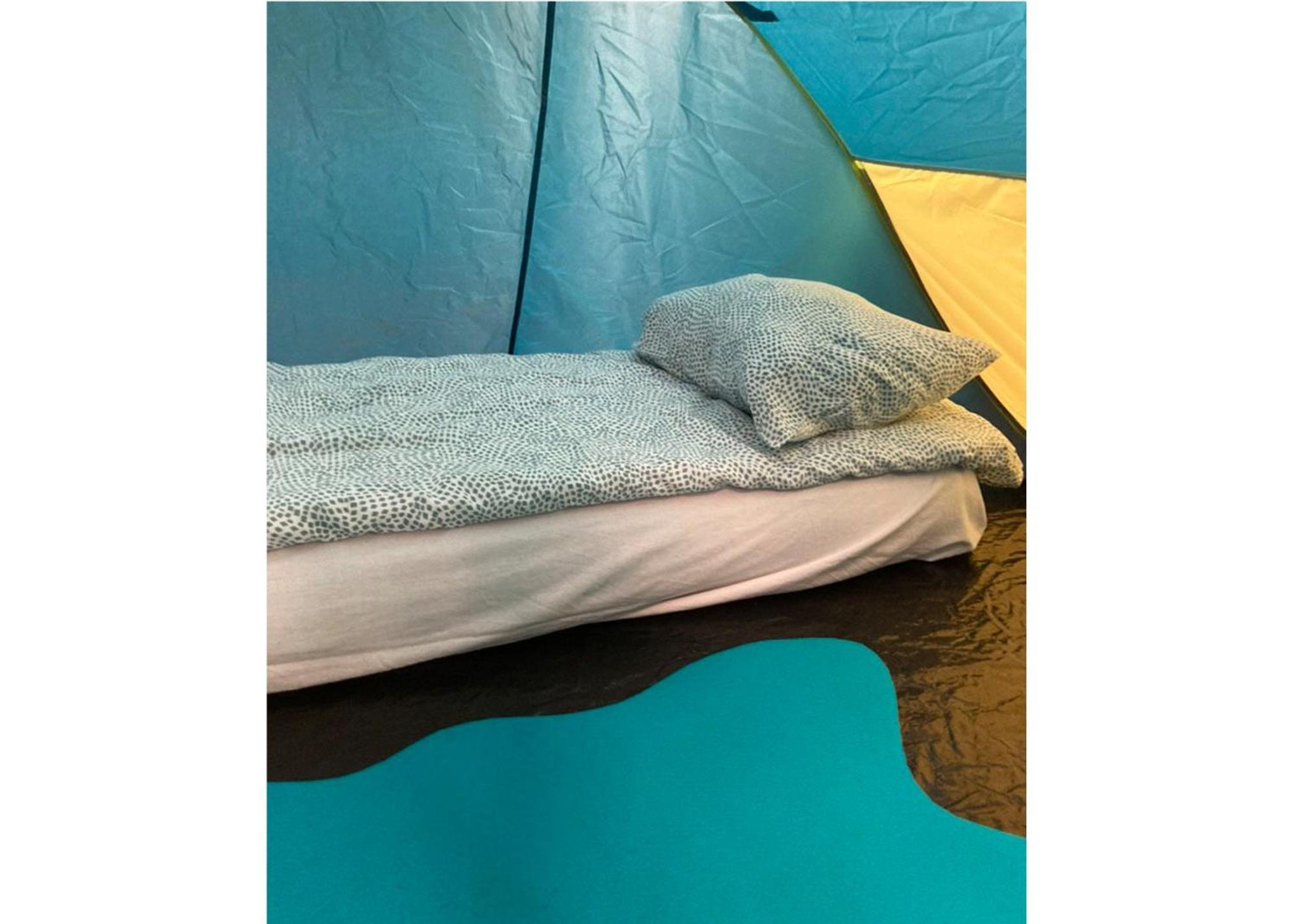 Indoor Camping Helsinki 호텔 외부 사진