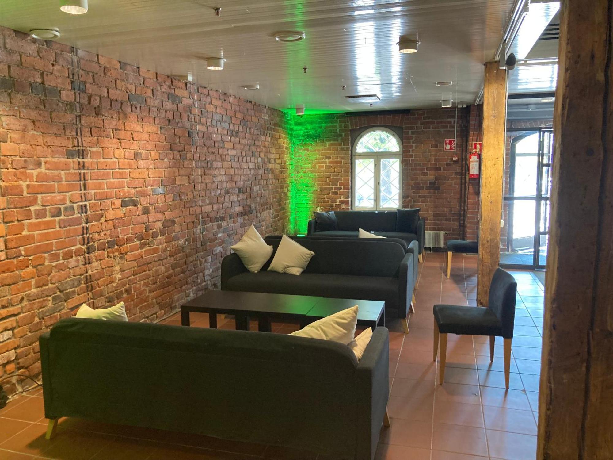Indoor Camping Helsinki 호텔 외부 사진